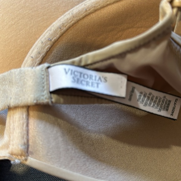 Victoria's Secret Underwire Demi Bra Lightly Padded Beige 34DD - Picture 13 of 15
